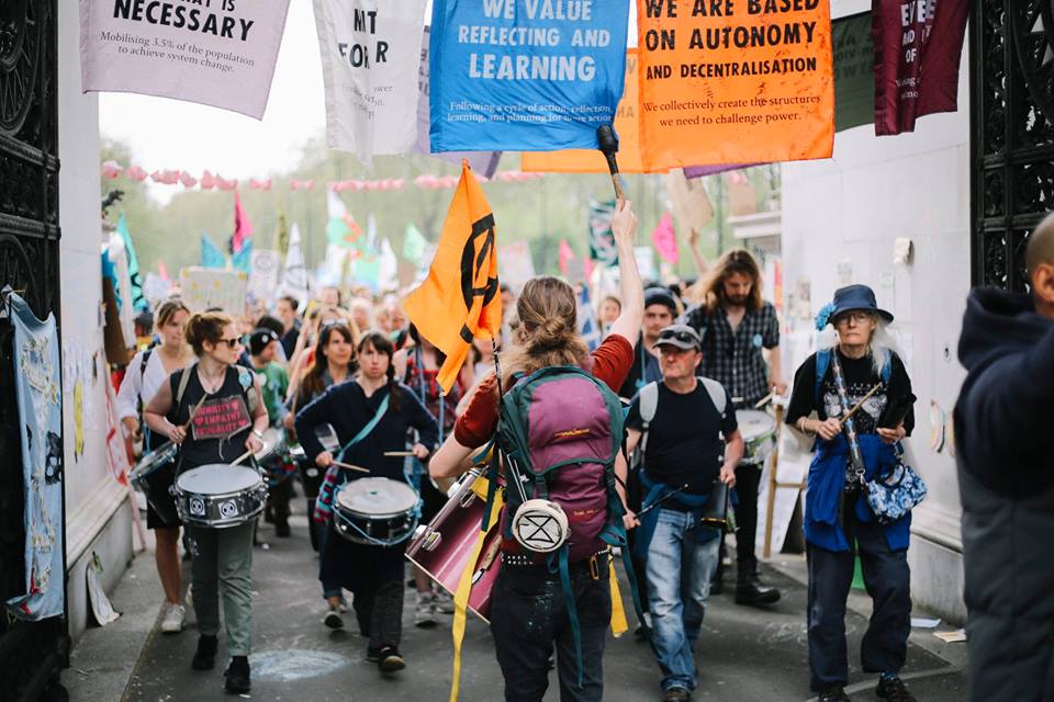 Samba at the April Rebellion